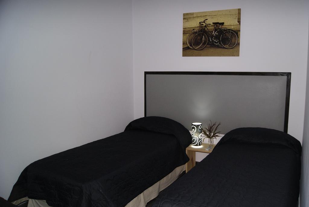 Meeting Point Hostel Buenos Aires Bagian luar foto
